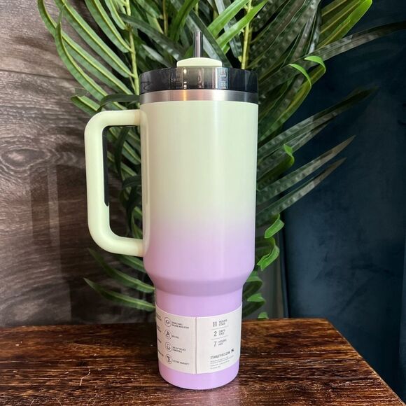 Stanley Halloween 40oz H2.0 Flowstate Quencher Tumbler in Hypnotic Green. NWT! - Picture 6 of 9